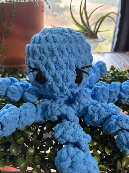 Small Octopus stuffie