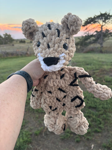 Cheetah stuffie